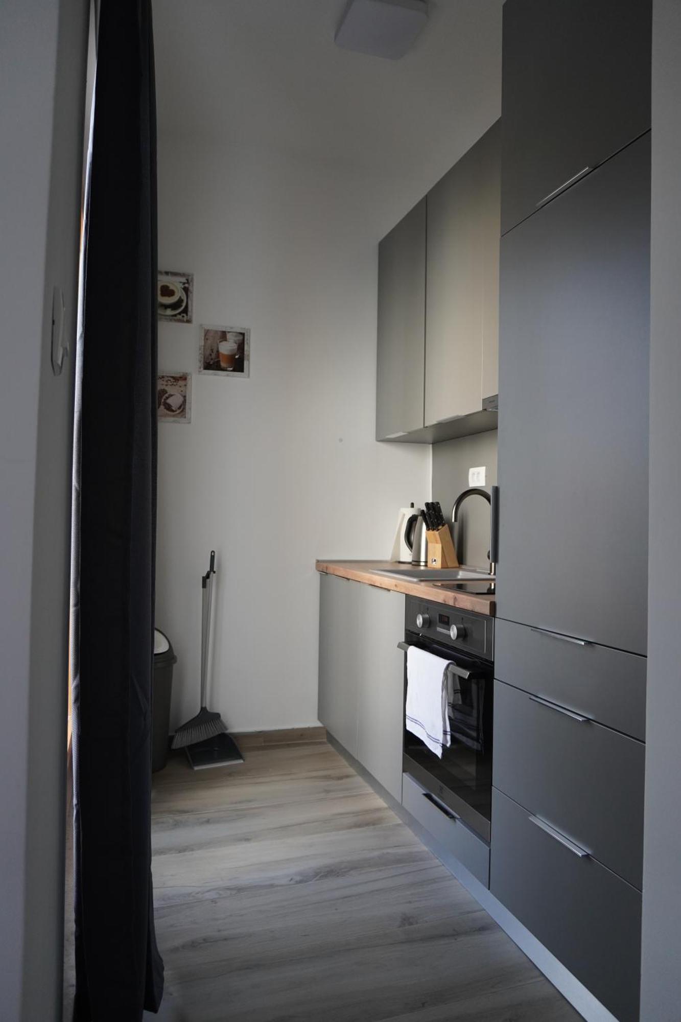 Fjaka Apartments & Rooms Sibenik Luaran gambar